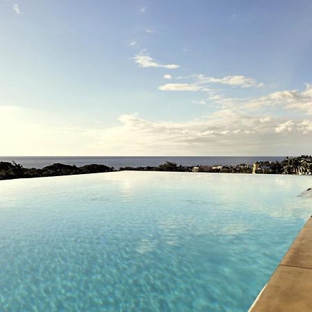 Luxury Penthouse With Infinity Pool & Stunning Sea View Διαμέρισμα Flic-en-Flacq Εξωτερικό φωτογραφία
